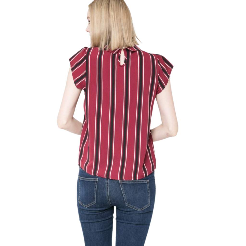 Blusa de rayas con lazo negro