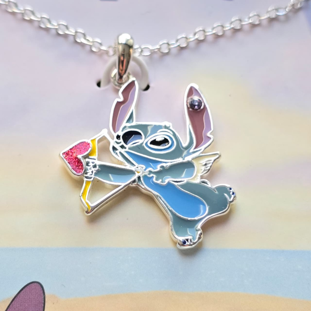 Collar Disney Stitch Original Con Dije Plateado Fine Silver Plated En Caja Metálica