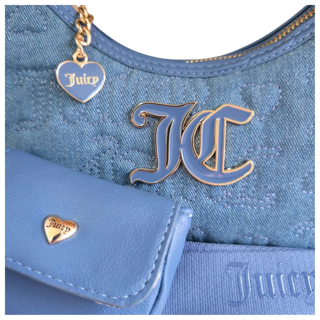 Bolsa Juicy Couture azul con monograma.