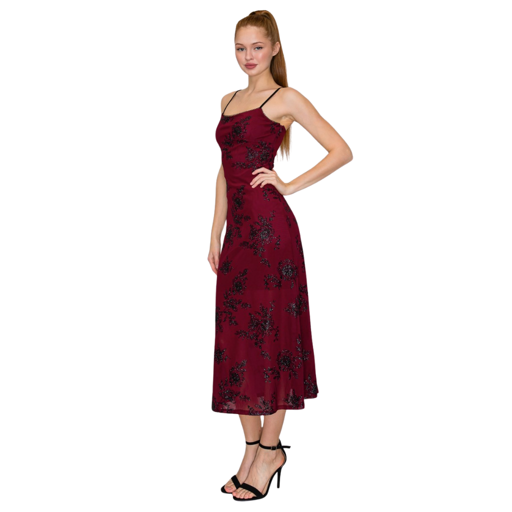 Vestido Midi Rojo con Aplicaciones Bordadas