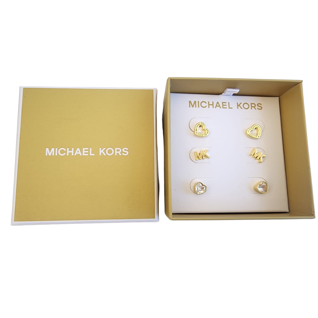 Set de aretes Michael Kors dorados 3 pares con diseño corazón y logo MK