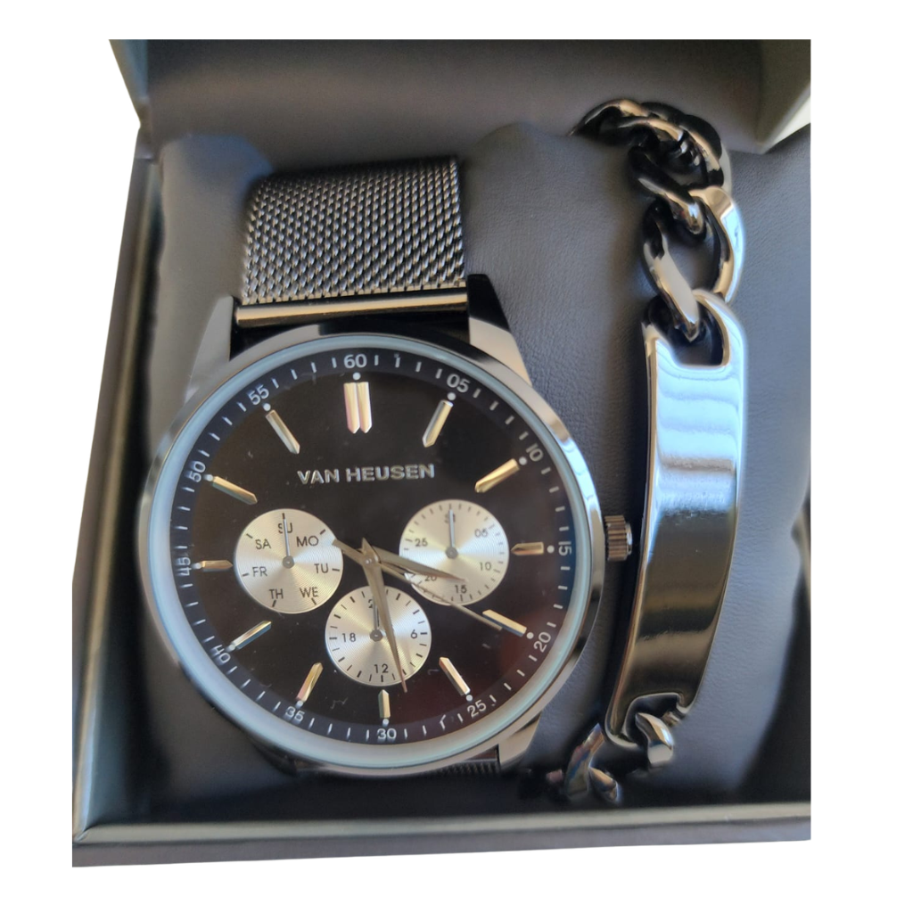 Reloj Van Heusen negro con pulsera metálica y brazalete incluido