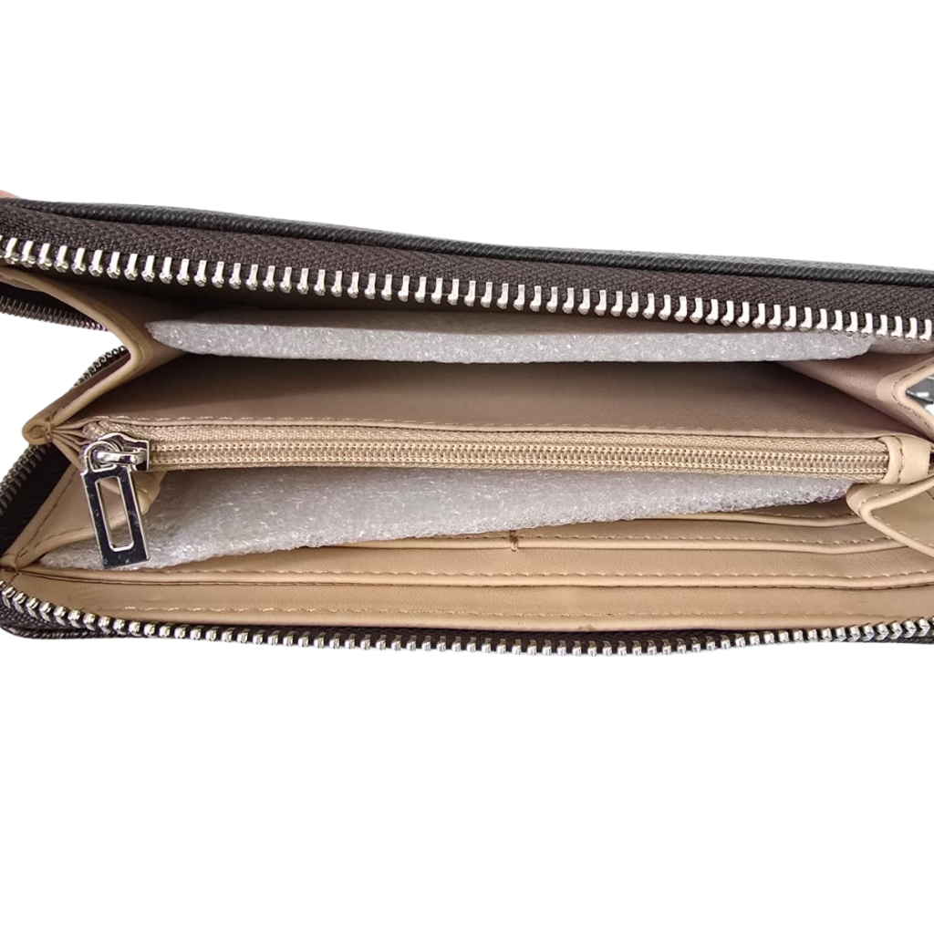 Cartera Guess Café Monograma Zip Around con Logo Triangular