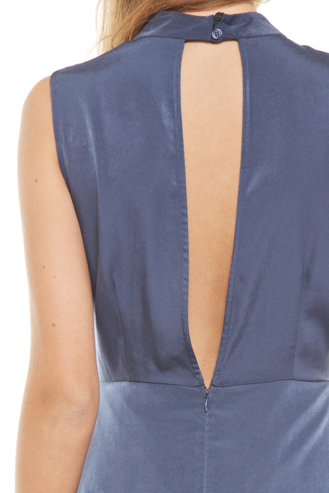 Vestido corto azul cuello halter con aberturas