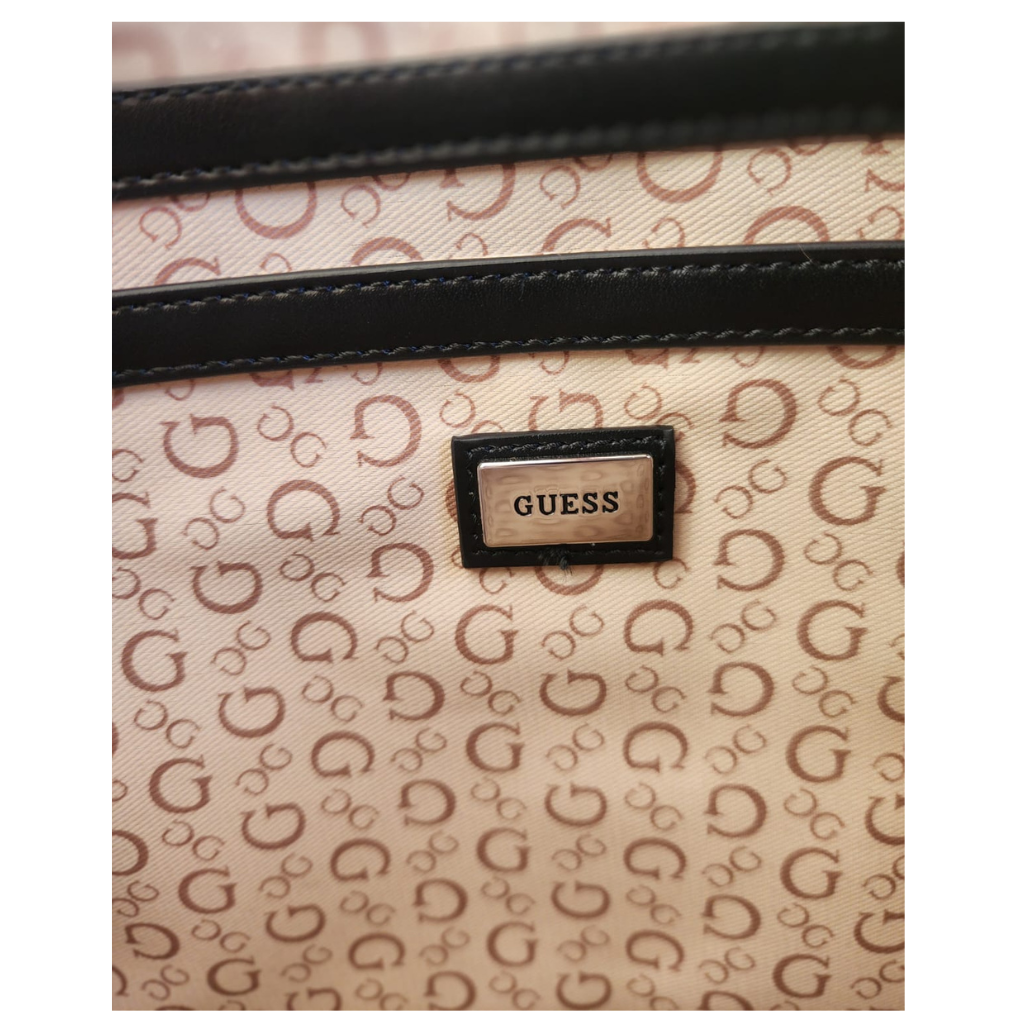 Bolsa Guess tote monograma negro con asas largas