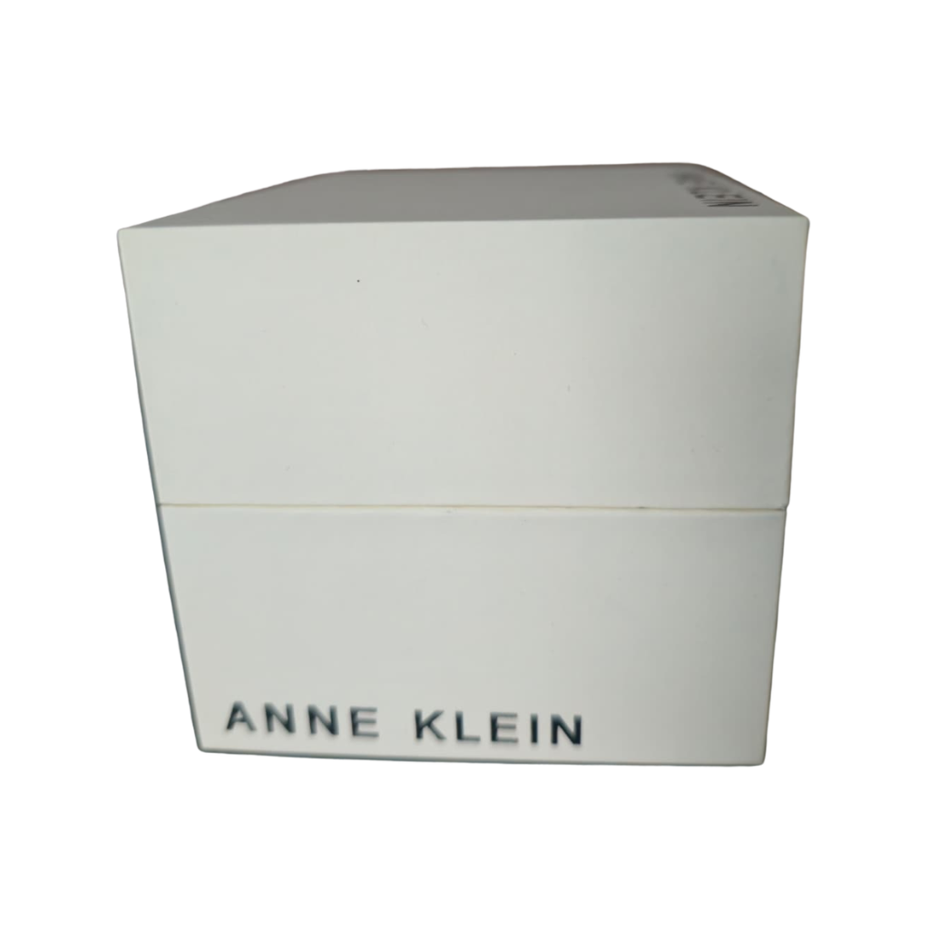 Reloj Anne Klein Plateado con Brazalete Metálico